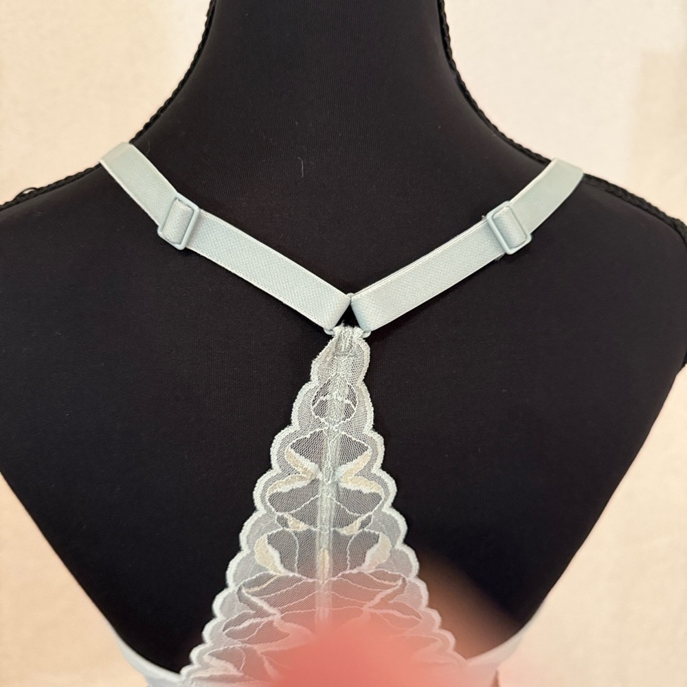 VALENTINES VIXON! Elegant Sea Foam Green Bralette